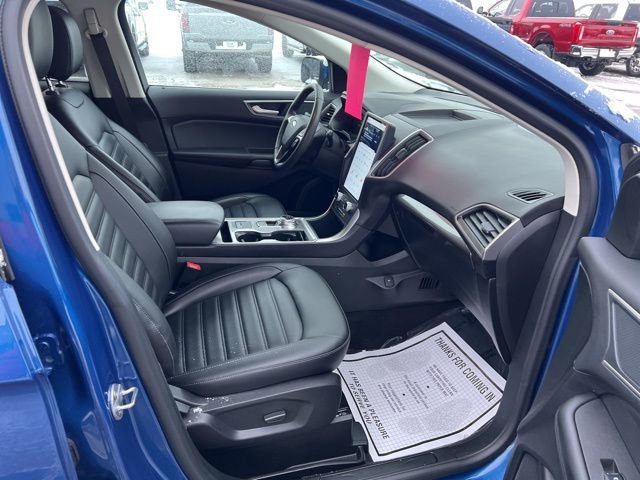 Used 2024 Ford Edge SEL w/ Convenience Package image 14