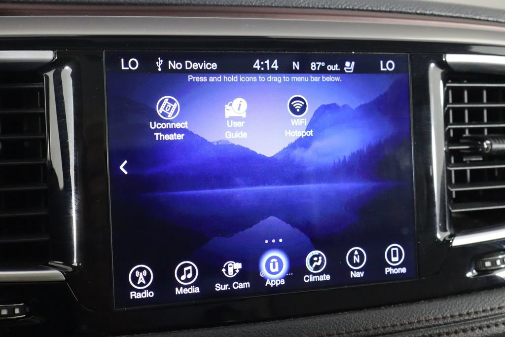 Used 2017 Chrysler Pacifica Limited w/ UConnect Theater Package FWD image 35