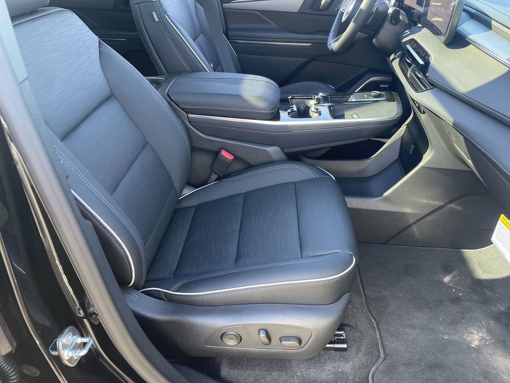 New 2026 Buick Enclave Sport Touring w/ Super Cruise Package FWD image 29