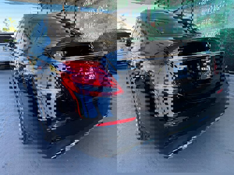 Used 2017 Mercedes-Benz E 300 image 6