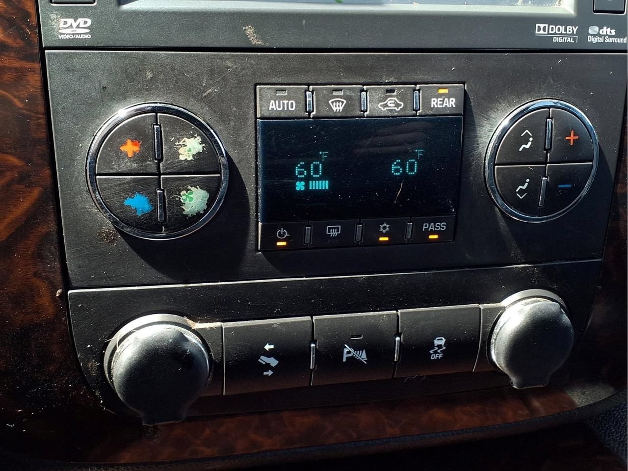 Used 2013 GMC Yukon Denali AWD/4WD image 15