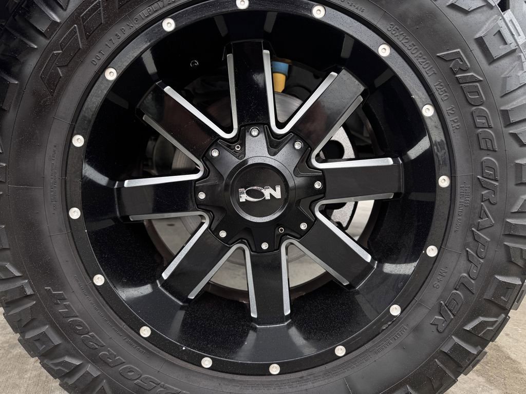 Used 2024 RAM 2500 Laramie w/ Night Edition image 9