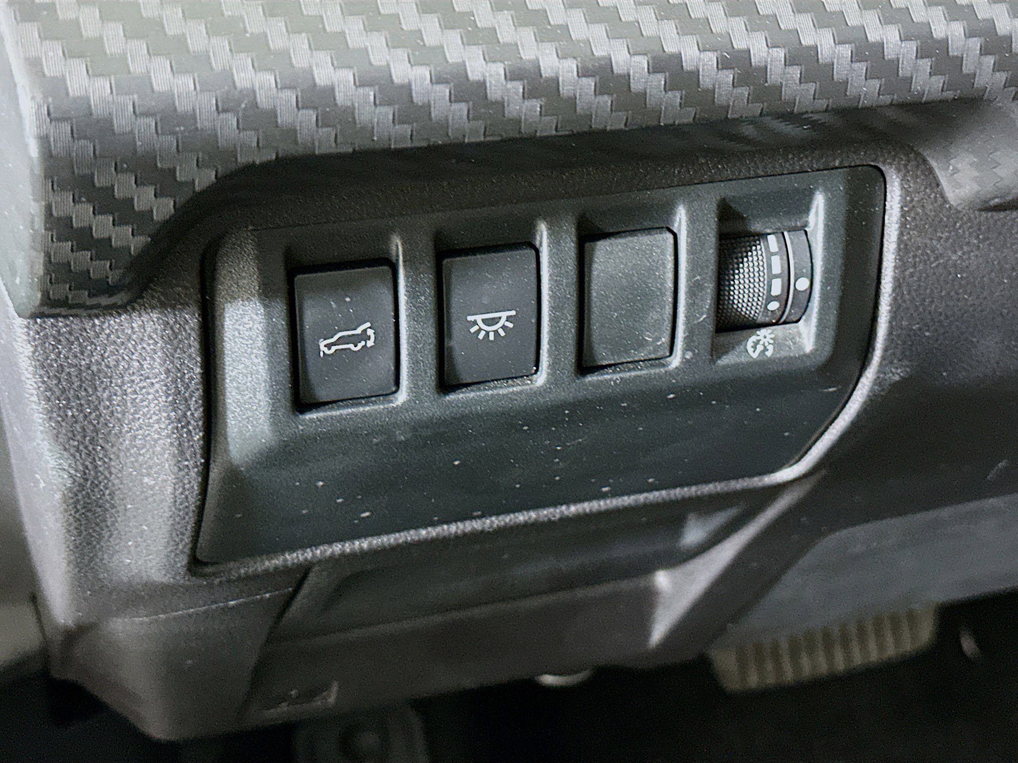 Used 2024 Subaru Ascent Premium w/ Convenience Package image 17