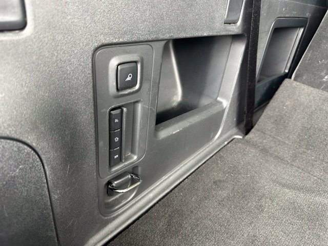 Used 2025 Ford Expedition Active AWD/4WD image 10