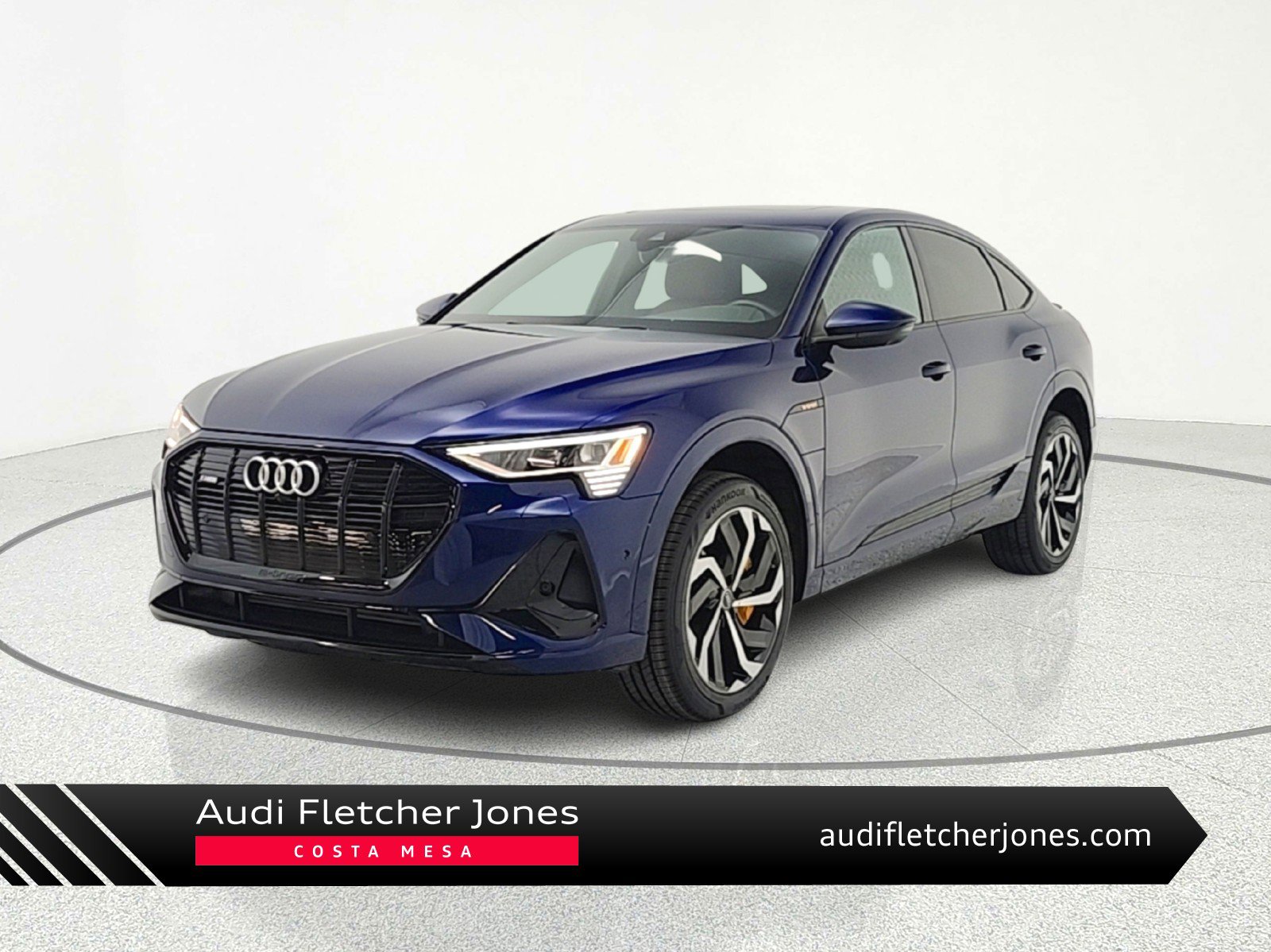Used 2023 Audi e-tron Premium Plus w/ Premium Plus Package image 1