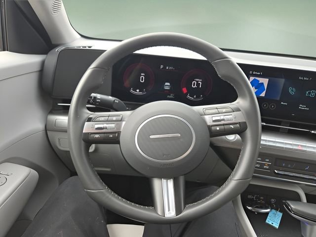 Used 2025 Hyundai Kona SEL image 14