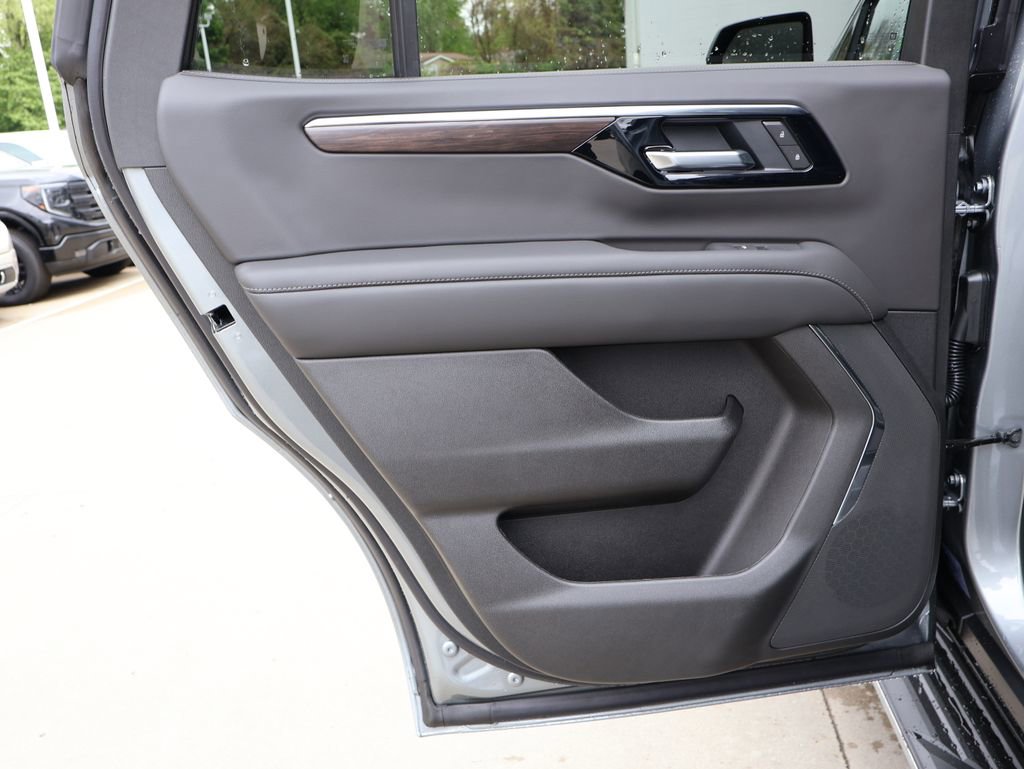New 2026 Chevrolet Tahoe LS AWD/4WD image 26