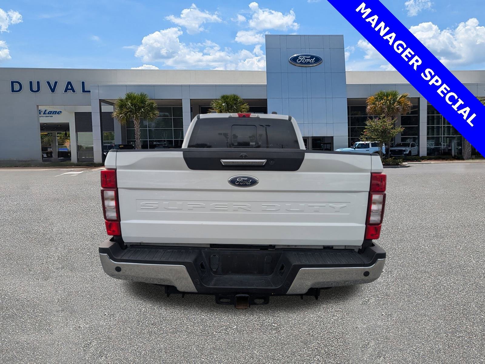 Used 2022 Ford F350 Lariat image 5