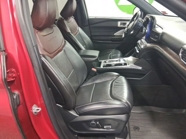 Used 2020 Ford Explorer Platinum w/ Premium Technology Package AWD/4WD image 17