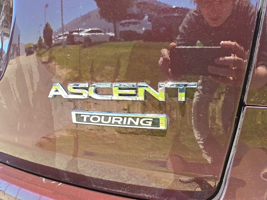 Used 2024 Subaru Ascent Touring AWD/4WD image 4