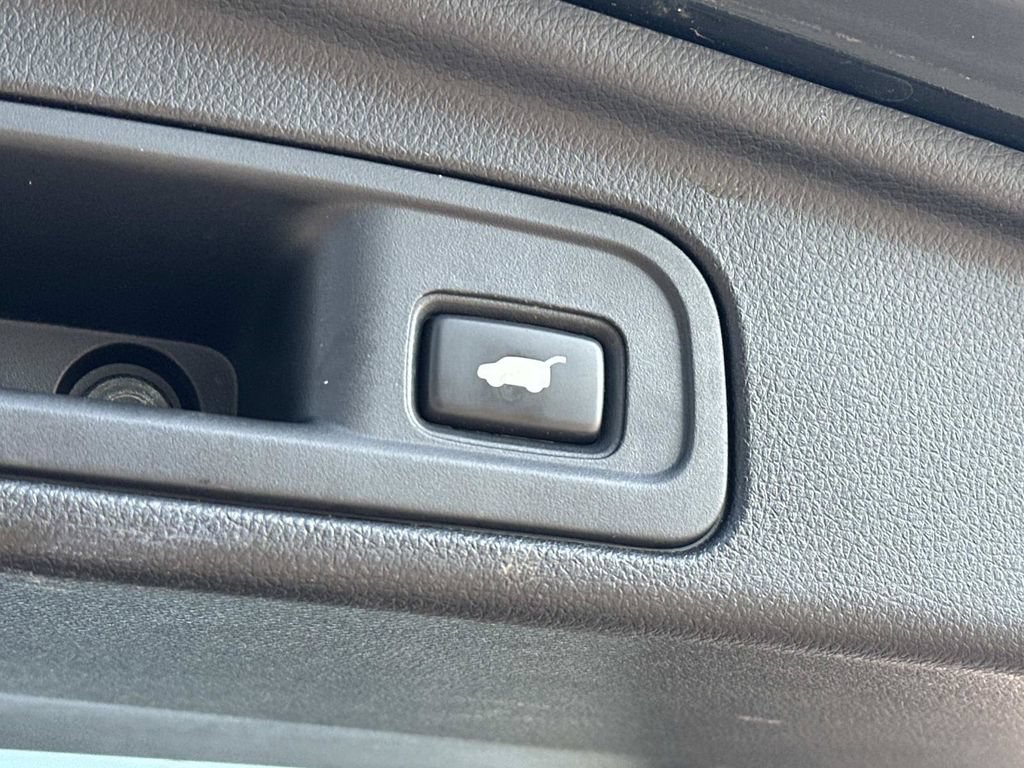 Used 2016 Honda Pilot EX-L image 12