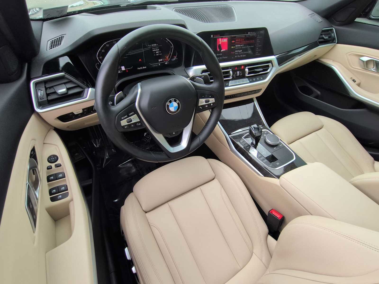 Used 2019 BMW 330i xDrive Sedan w/ Premium Package AWD/4WD image 10