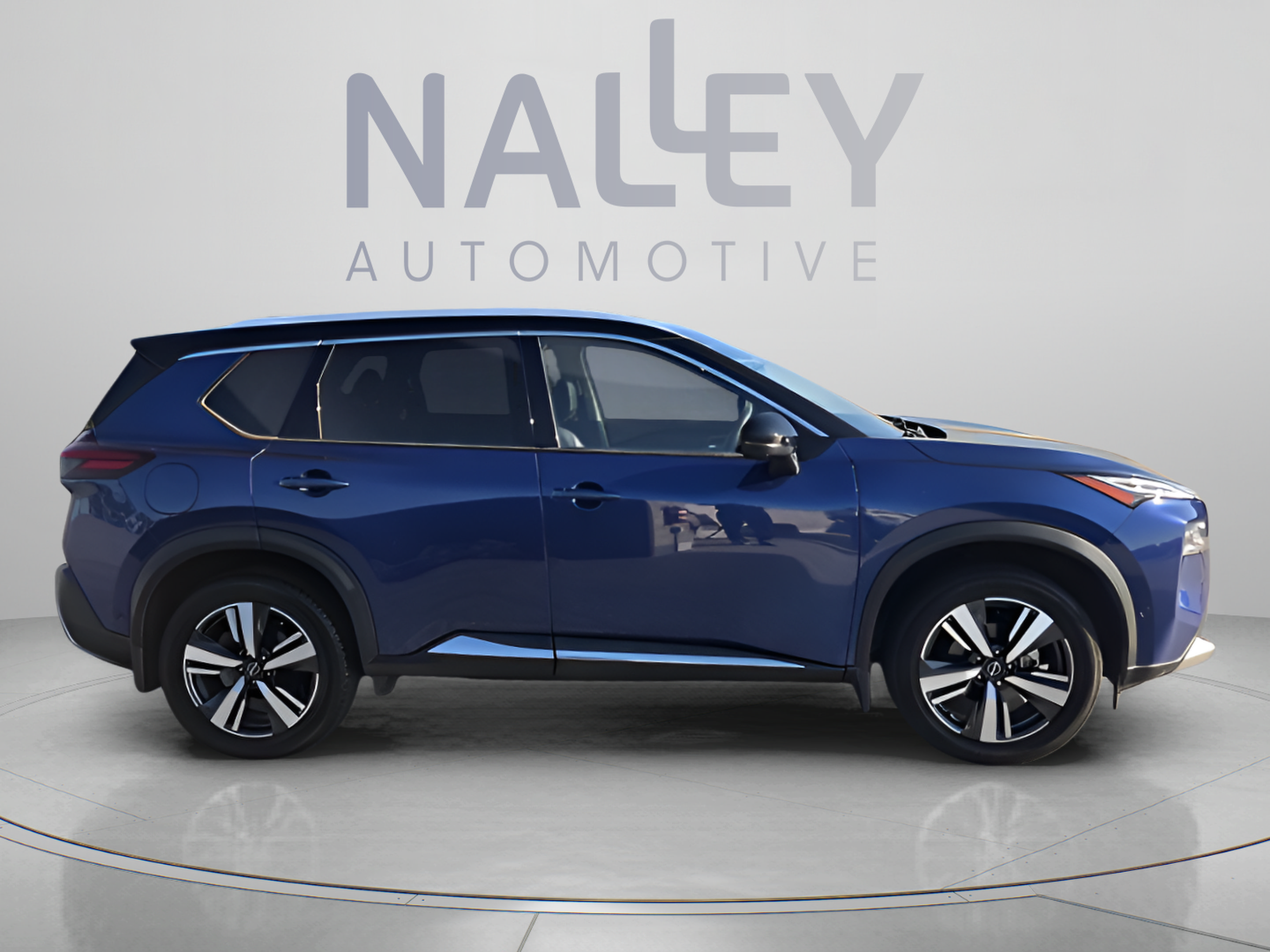 Used 2022 Nissan Rogue Platinum w/ Head-Up Display Package FWD image 6