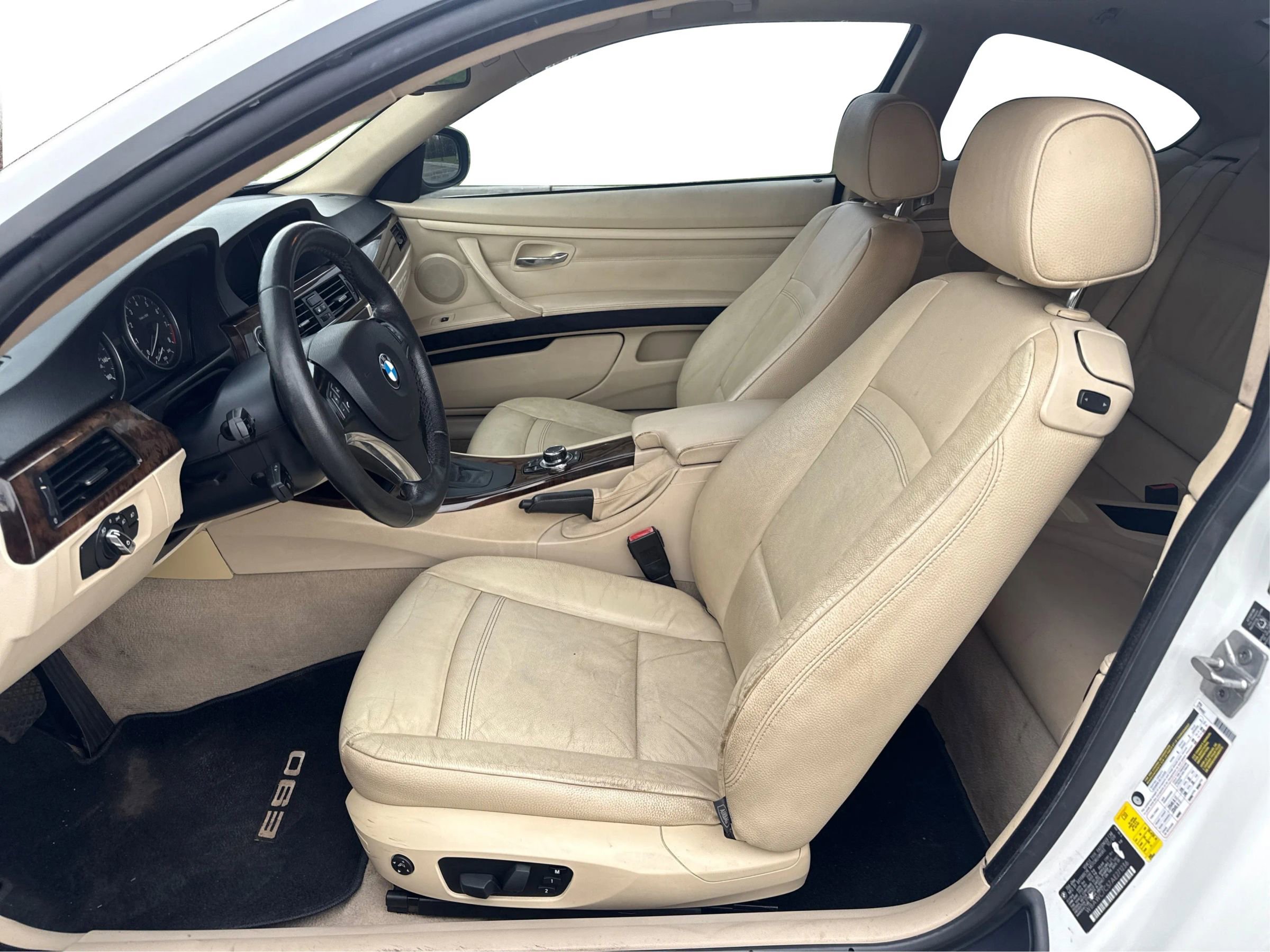 Used 2010 BMW 335i xDrive Coupe image 9