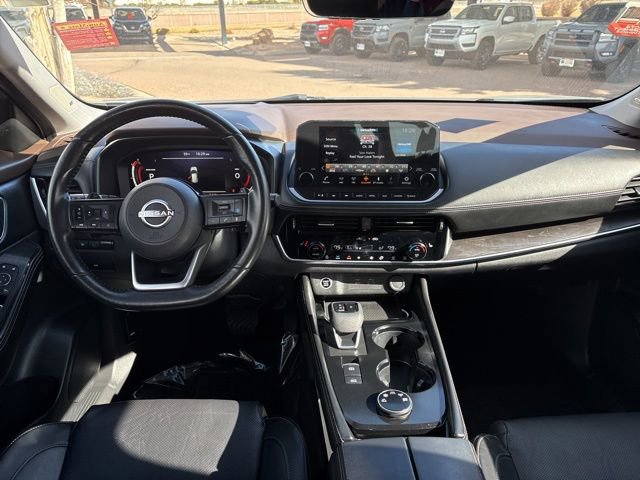 Used 2023 Nissan Rogue Platinum w/ Platinum Premium Package image 28