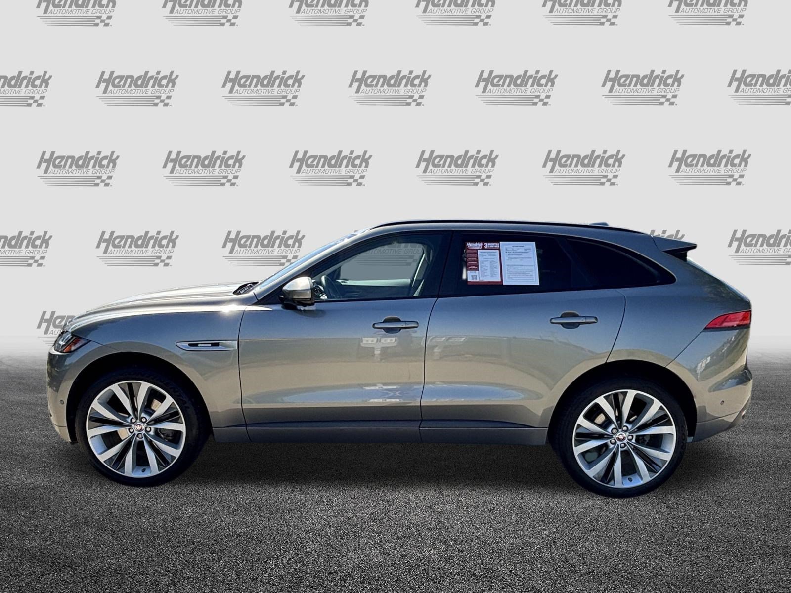 Used 2019 Jaguar F-PACE R-Sport AWD/4WD image 7