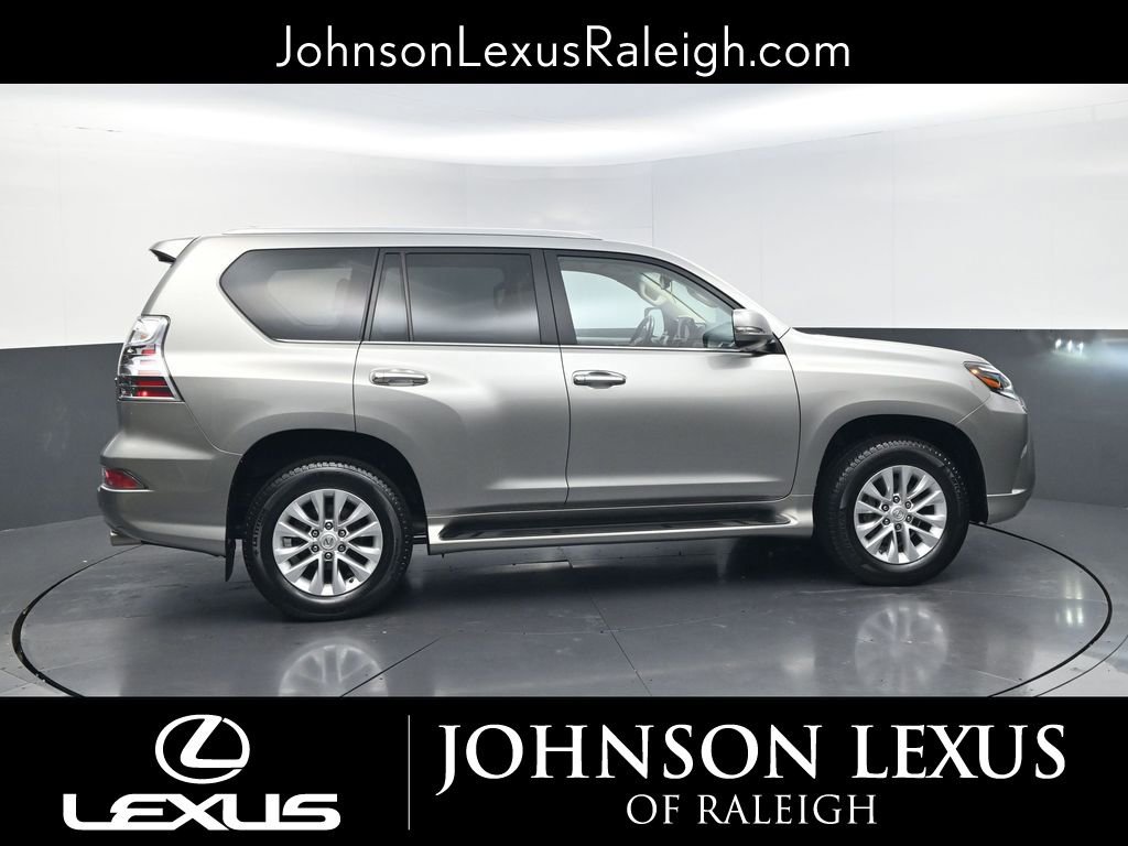 Used 2023 Lexus GX 460 Premium w/ Premium Plus Package AWD/4WD image 6