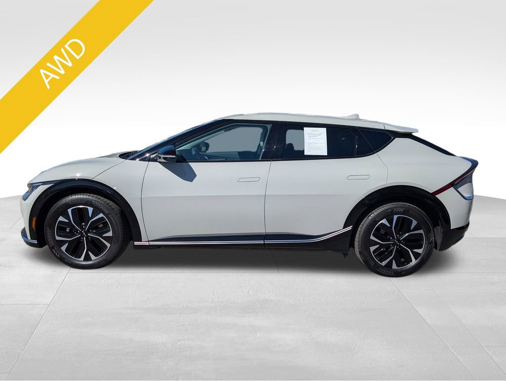 Used 2024 Kia EV6 Wind image 2
