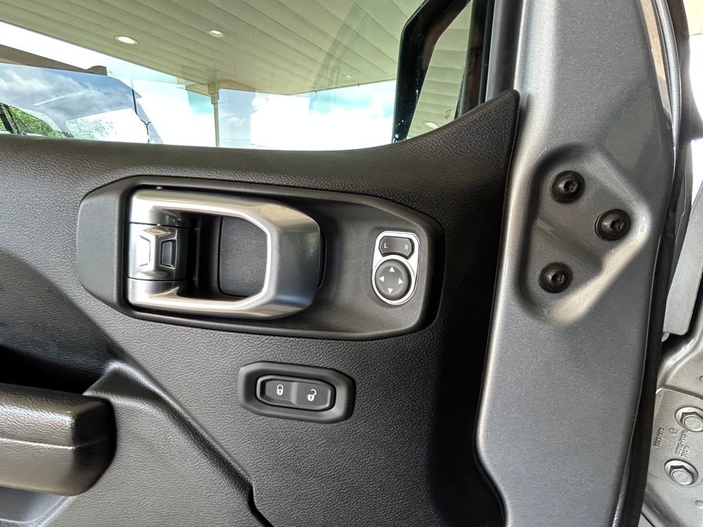 Used 2020 Jeep Wrangler Unlimited Rubicon image 26