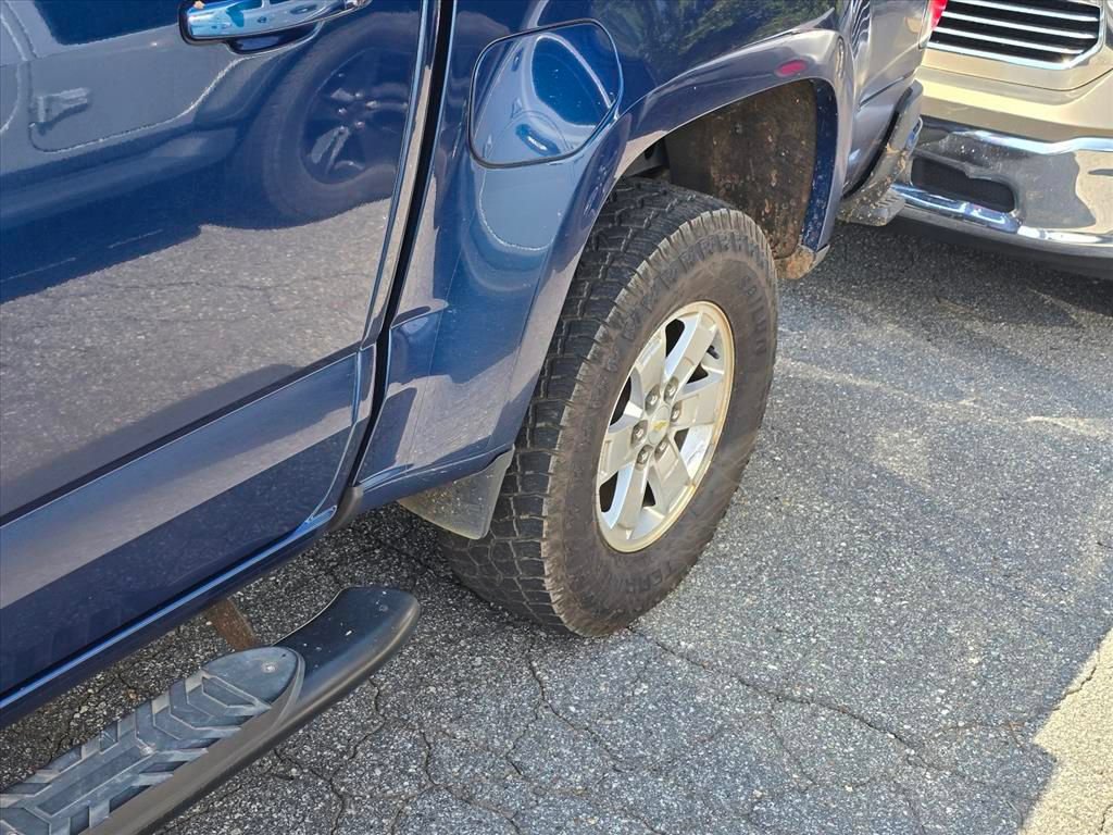 Used 2019 Chevrolet Colorado W/T w/ WT Convenience Package RWD image 18
