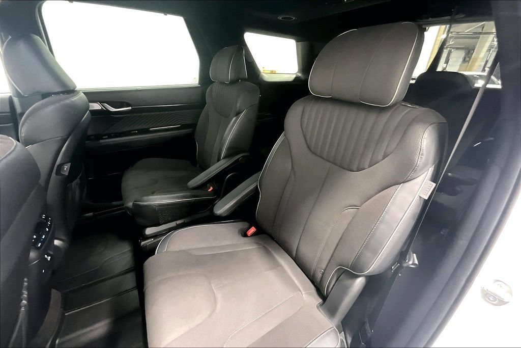 Used 2025 Hyundai Palisade Calligraphy AWD/4WD image 28