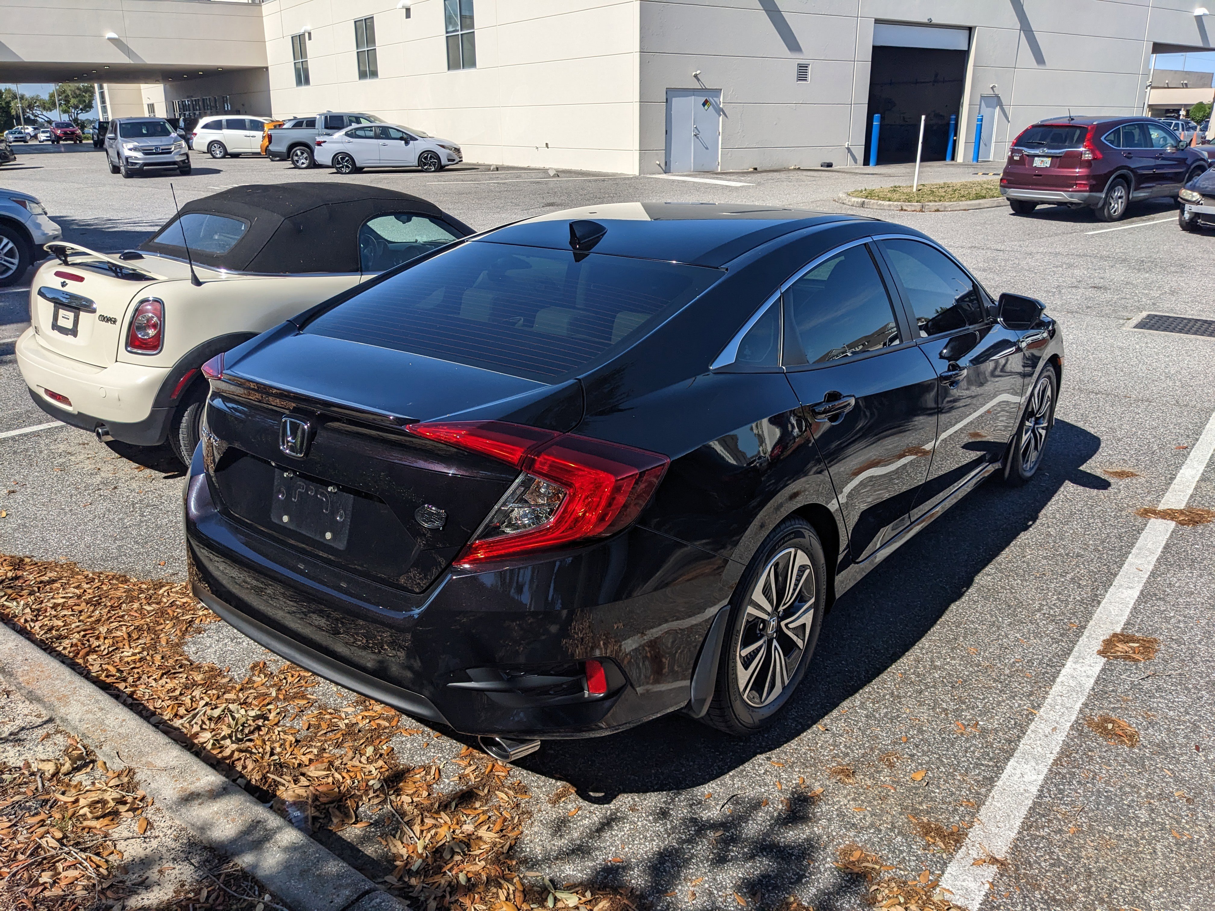 Used 2017 Honda Civic EX-L image 8