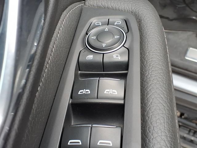 Used 2021 GMC Yukon Denali image 23