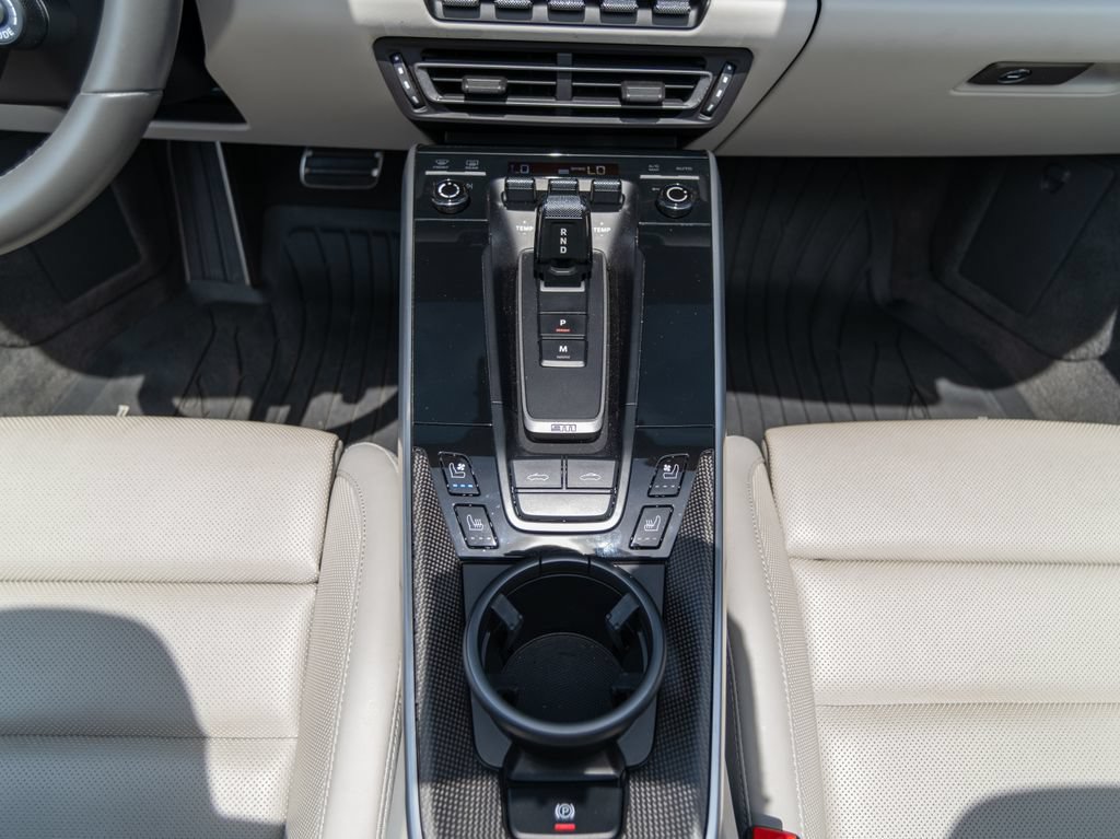 Used 2023 Porsche 911 Turbo AWD/4WD image 35