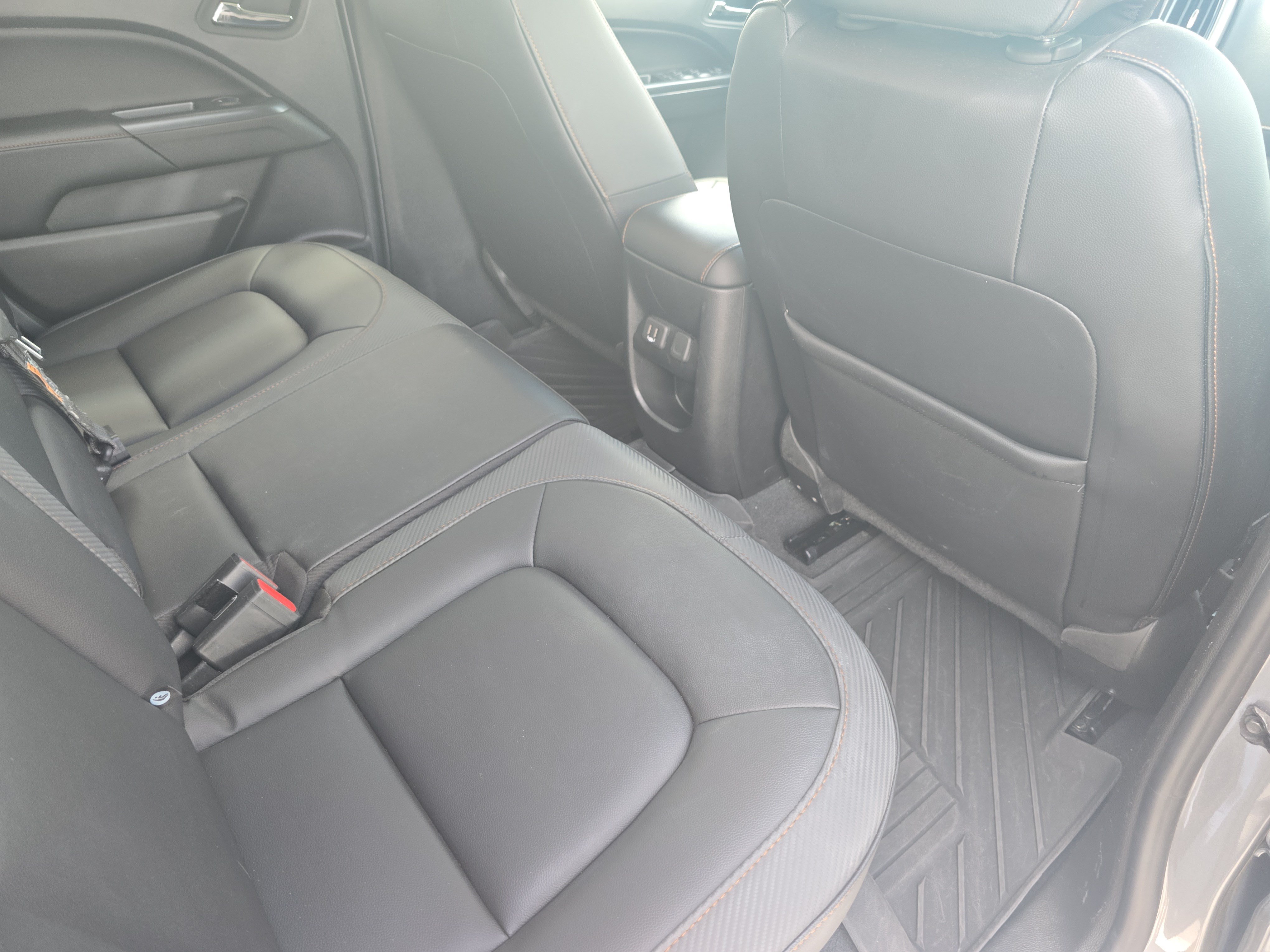 Used 2022 GMC Canyon AT4 w/ Trailering Package AWD/4WD image 11