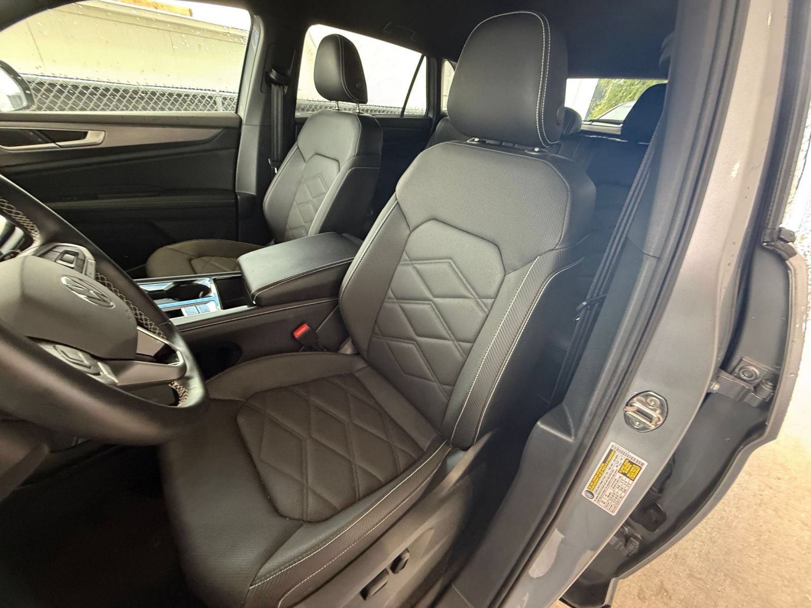 Used 2026 Volkswagen Atlas Cross Sport SE AWD/4WD image 38