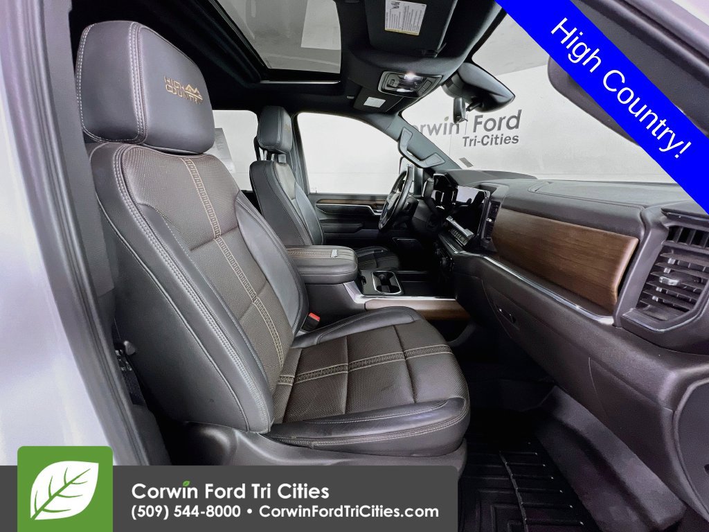 Used 2024 Chevrolet Silverado 3500 High Country w/ High Country Premium Package AWD/4WD image 16