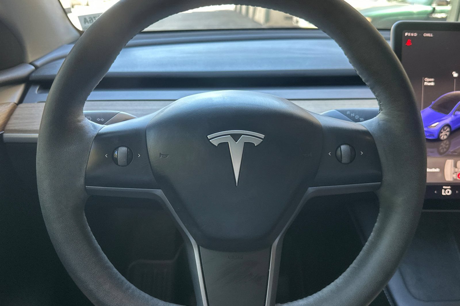 Used 2023 Tesla Model Y Long Range AWD/4WD image 31