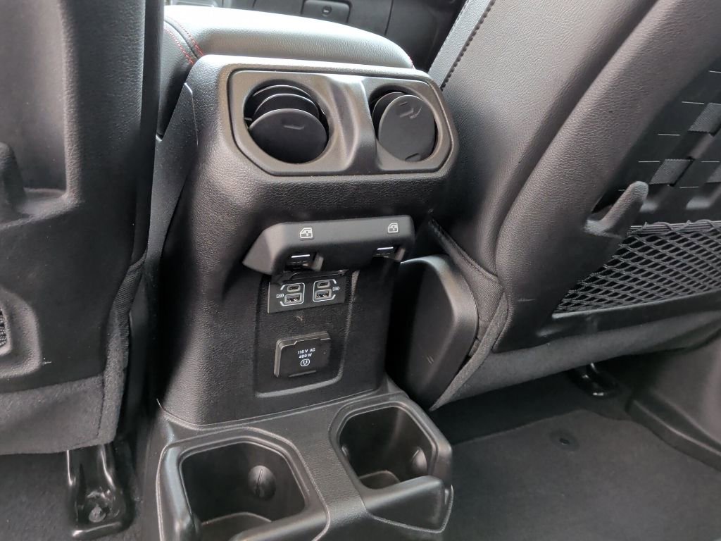 Used 2023 Jeep Gladiator Rubicon w/ Cold Weather Group image 13