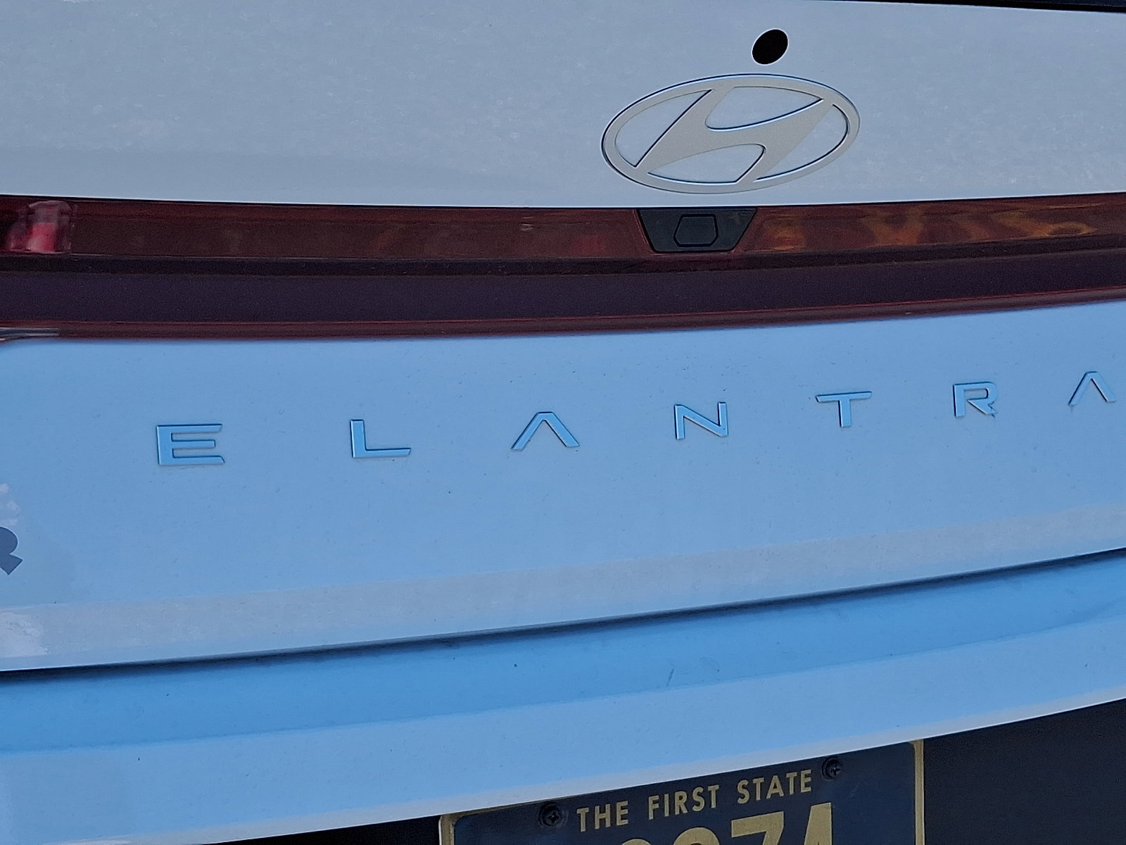 Certified 2025 Hyundai Elantra Sport FWD image 29