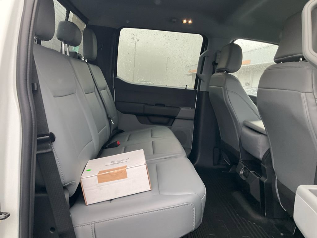 New 2026 Ford F350 XL w/ XL Chrome Package image 13