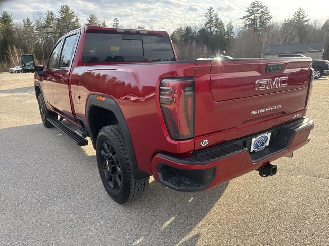 Used 2024 GMC Sierra 2500 AT4 w/ AT4 Premium Plus Package AWD/4WD image 4