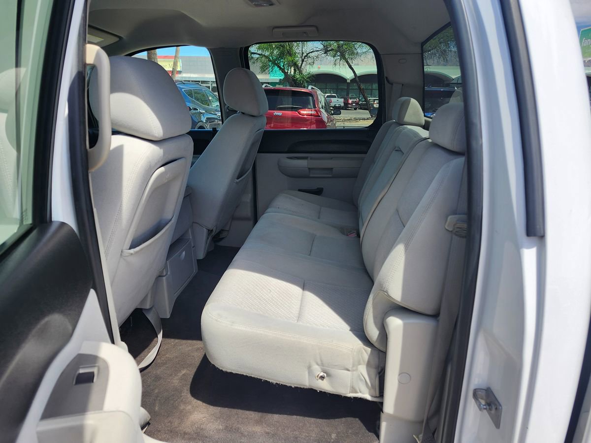 Used 2011 Chevrolet Silverado 1500 LT w/ Regional Value Package image 15