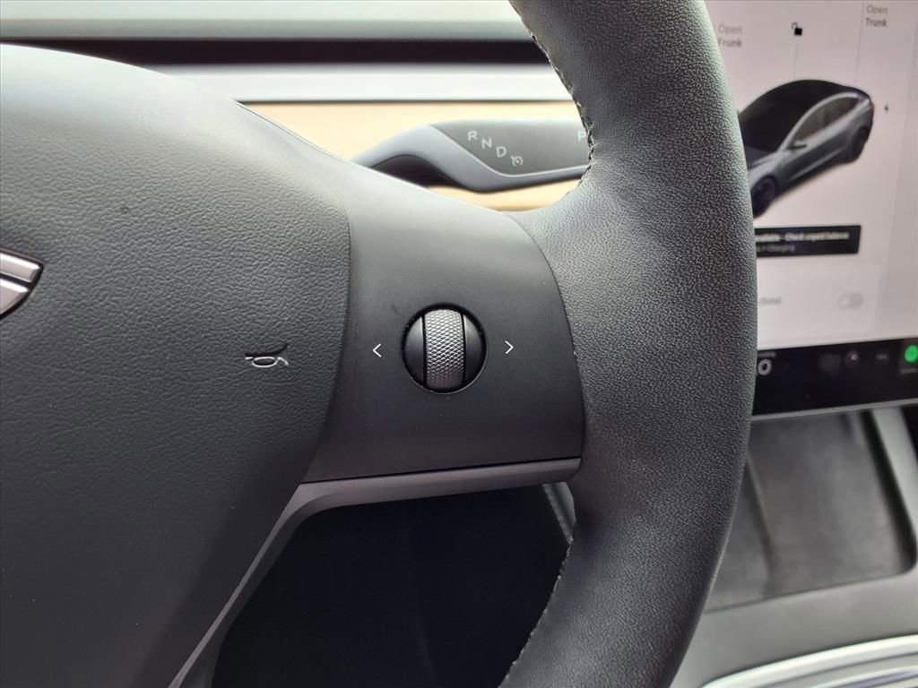 Used 2021 Tesla Model 3 Performance AWD/4WD image 16