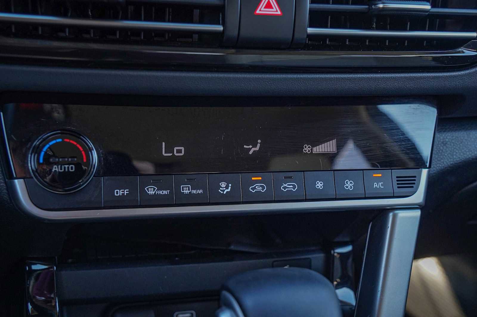 Used 2023 Kia Seltos SX image 19