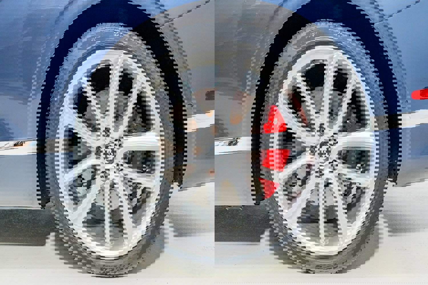 Used 2021 Bentley Continental GT image 23