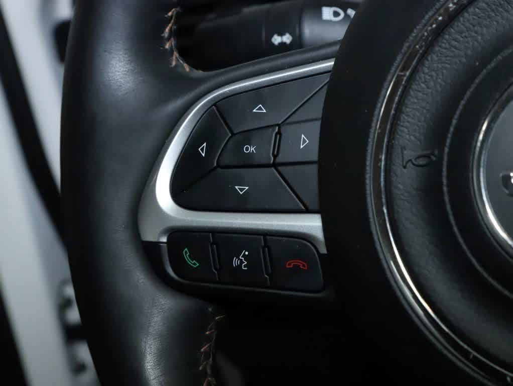Used 2017 Jeep Compass Latitude w/ Popular Equipment Group AWD/4WD image 24