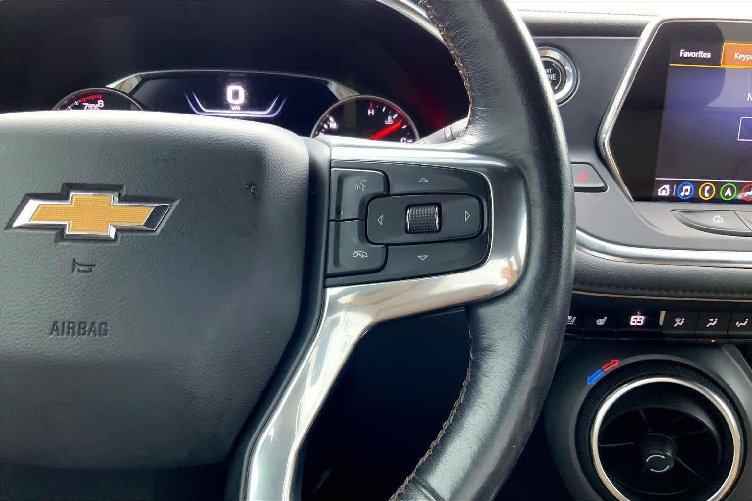 Used 2020 Chevrolet Blazer Premier FWD image 25