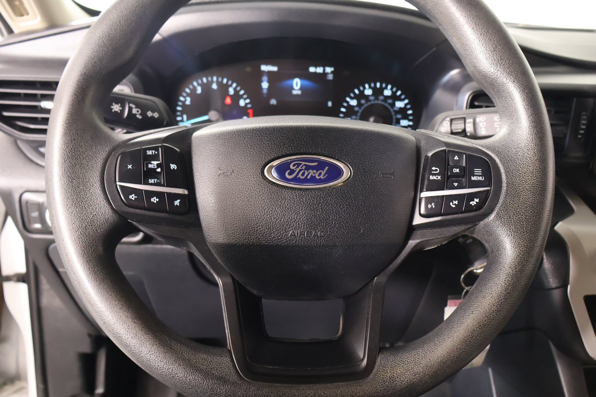 Used 2021 Ford Explorer 2WD image 3