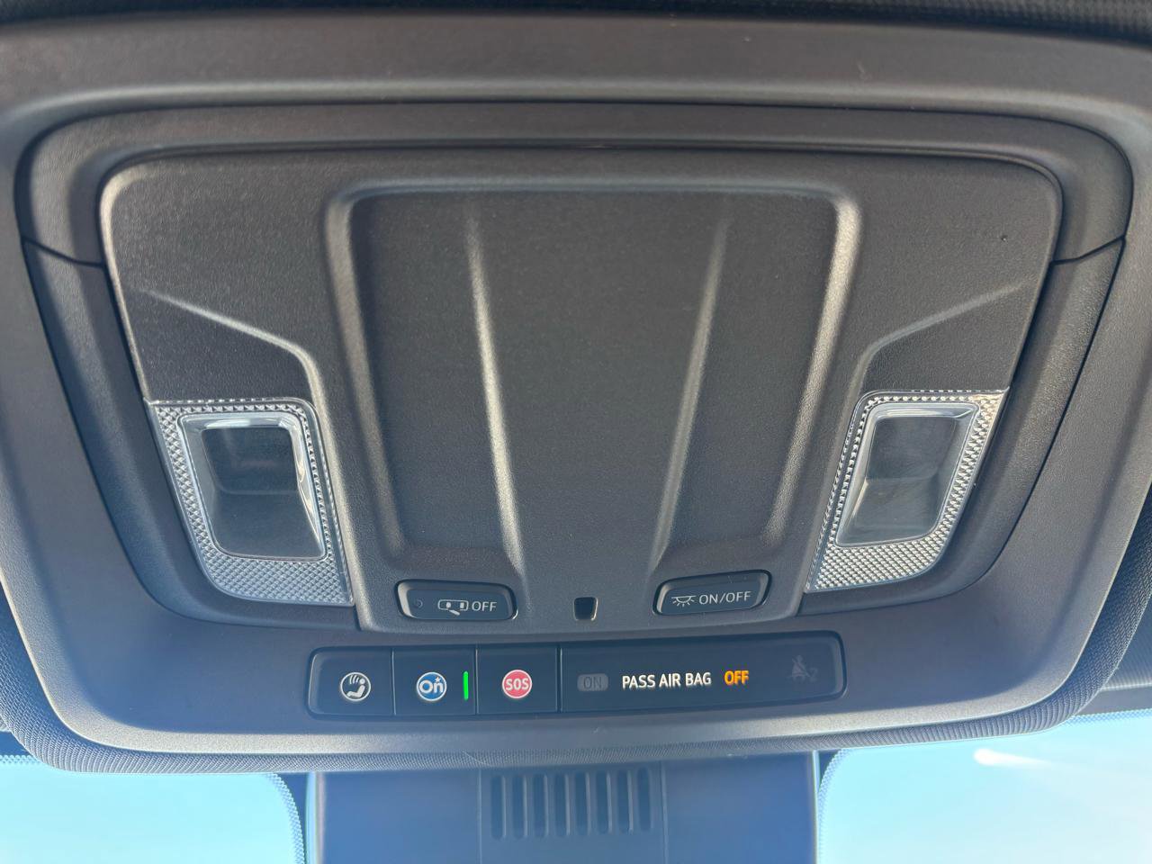 Used 2025 GMC Sierra 1500 SLT image 29