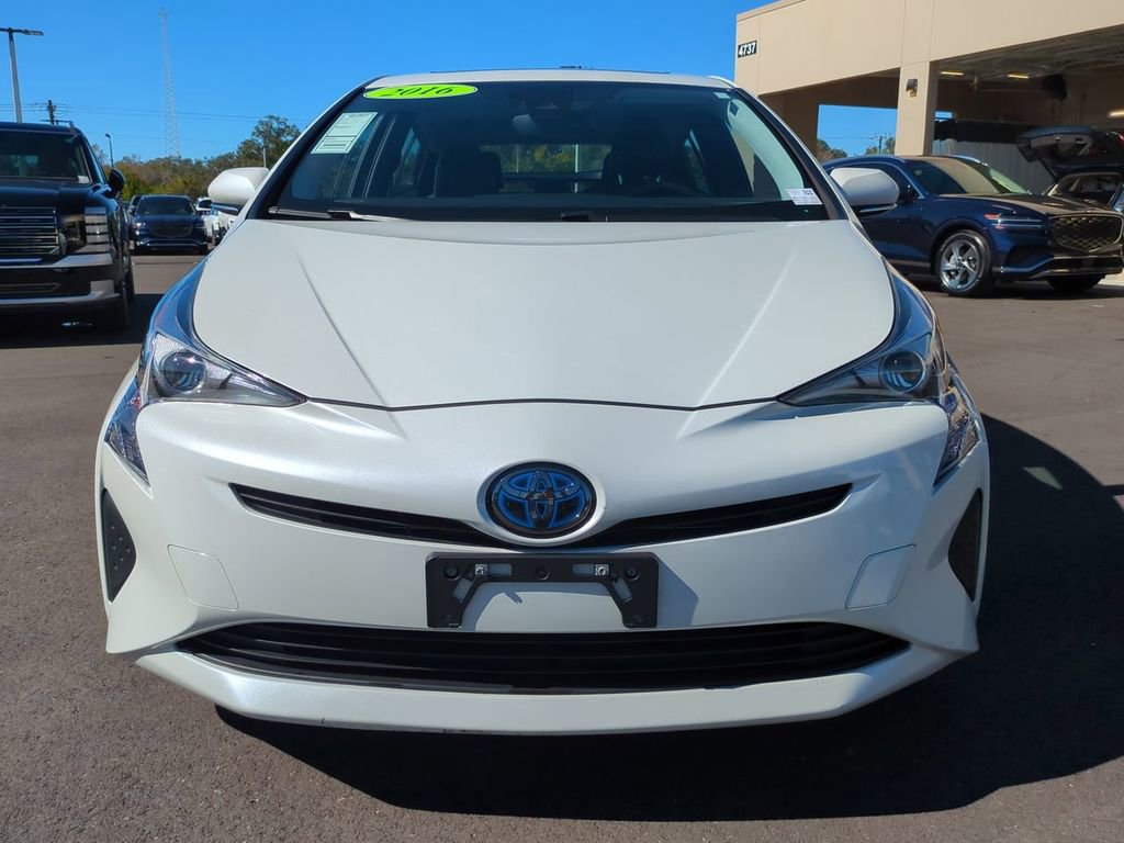 Used 2016 Toyota Prius Four image 9
