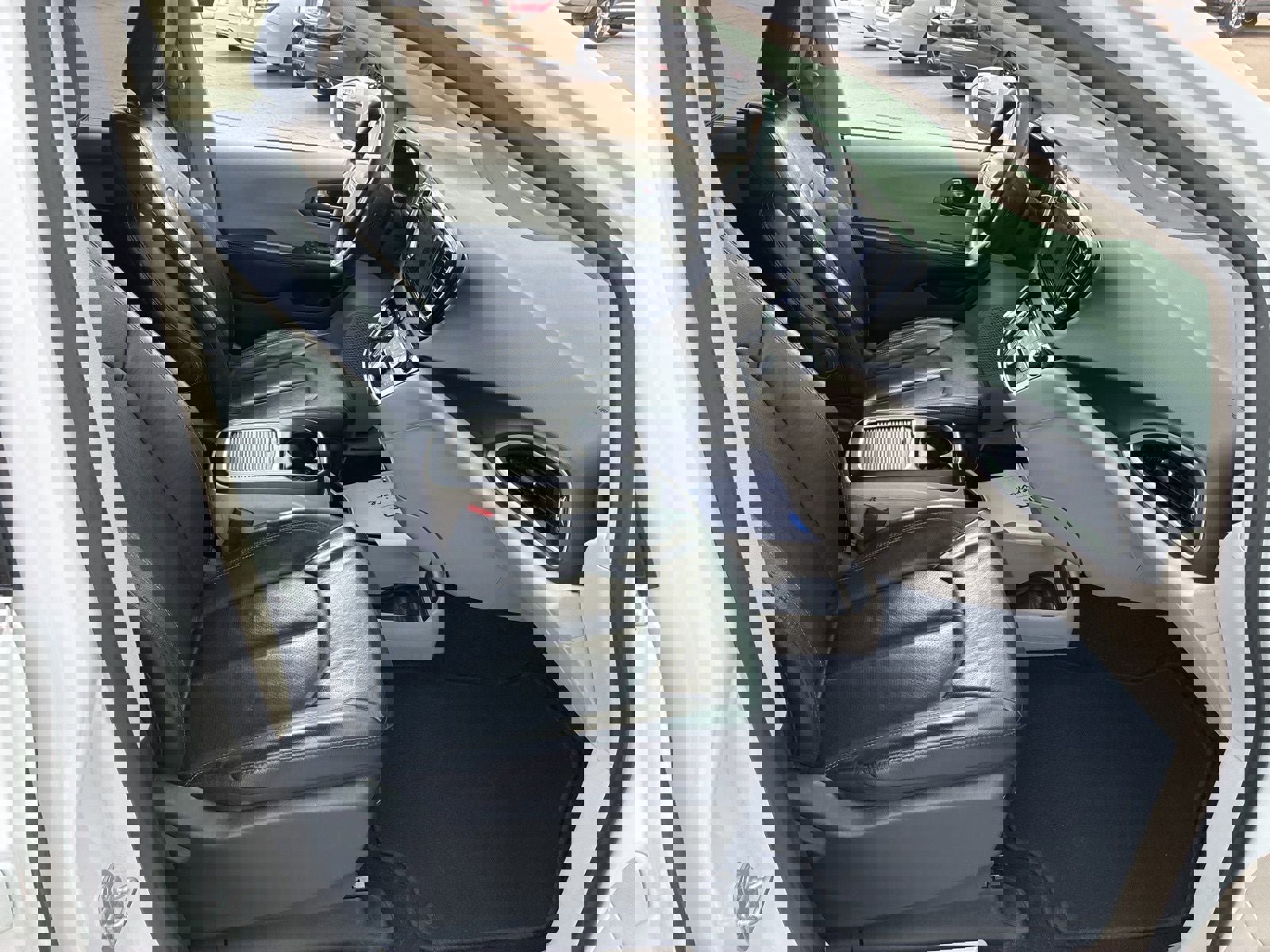 Used 2022 Chrysler Pacifica Touring-L image 19