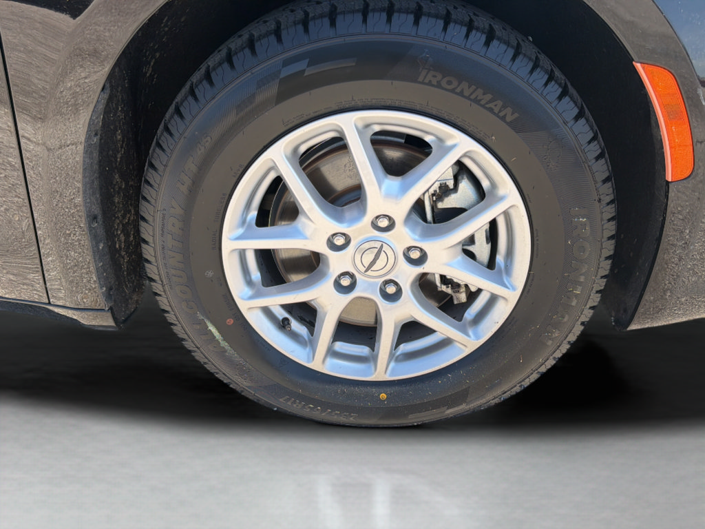 Used 2024 Chrysler Pacifica Touring-L FWD image 25