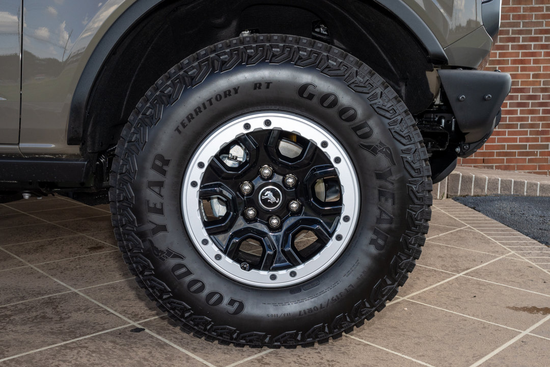 New 2025 Ford Bronco Badlands image 10