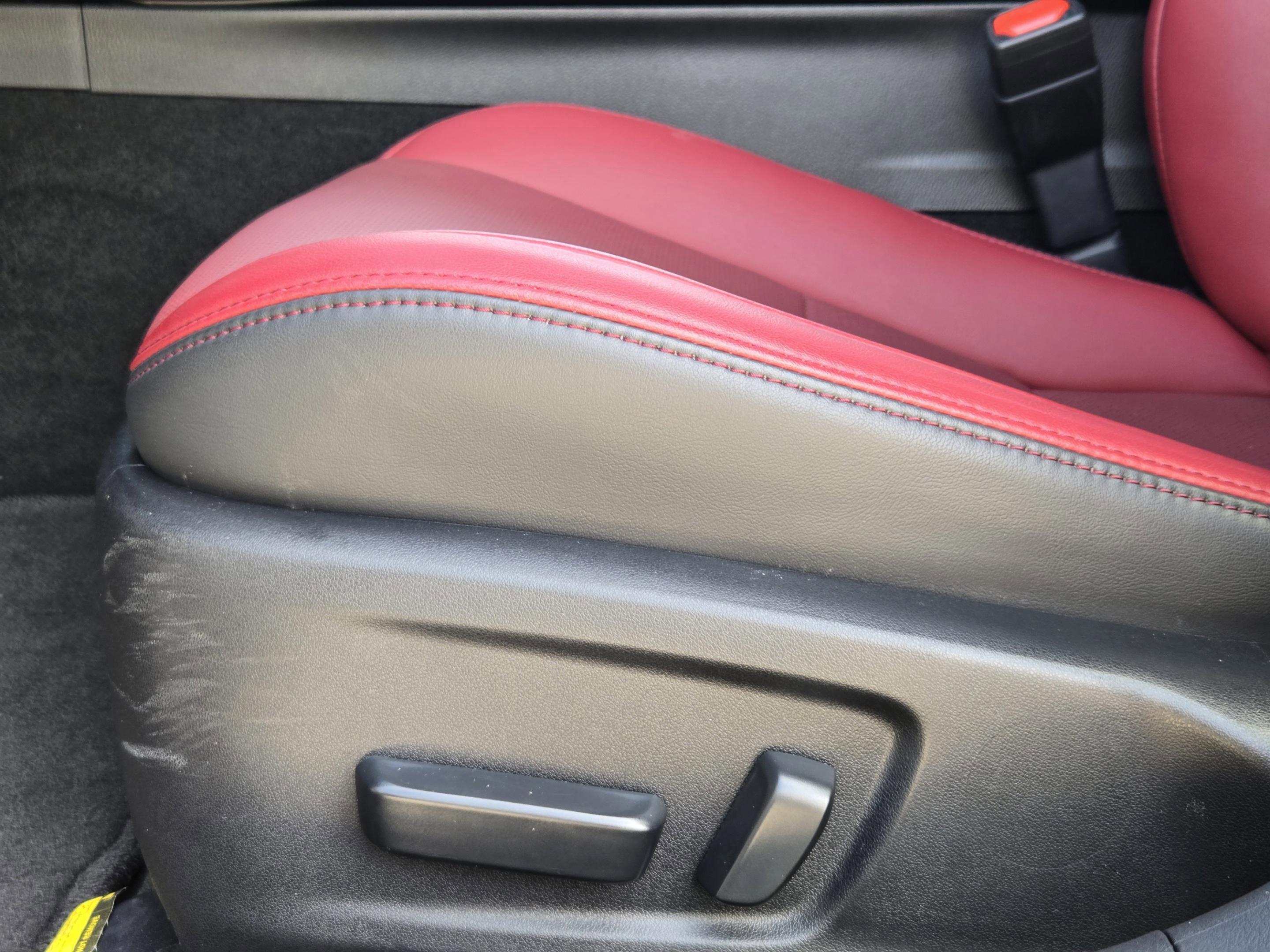 Used 2025 Lexus IS 350 F Sport w/ Accessory Package image 31