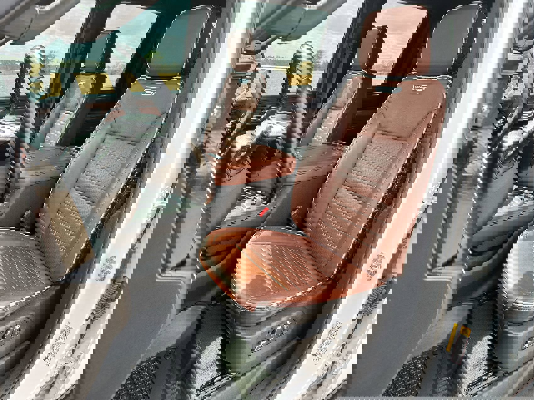 Used 2024 GMC Sierra 2500 Denali Ultimate image 11